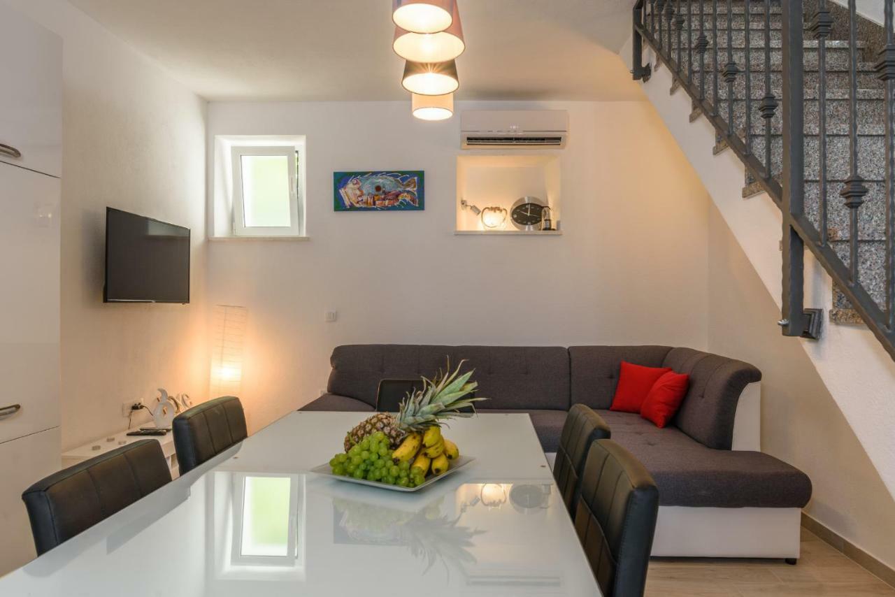 Apartment Porat Trogir Exterior foto